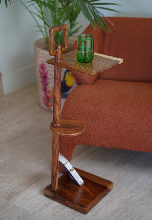 Three level handrest